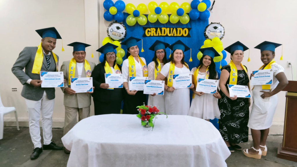 Ecuador SOC Graduates